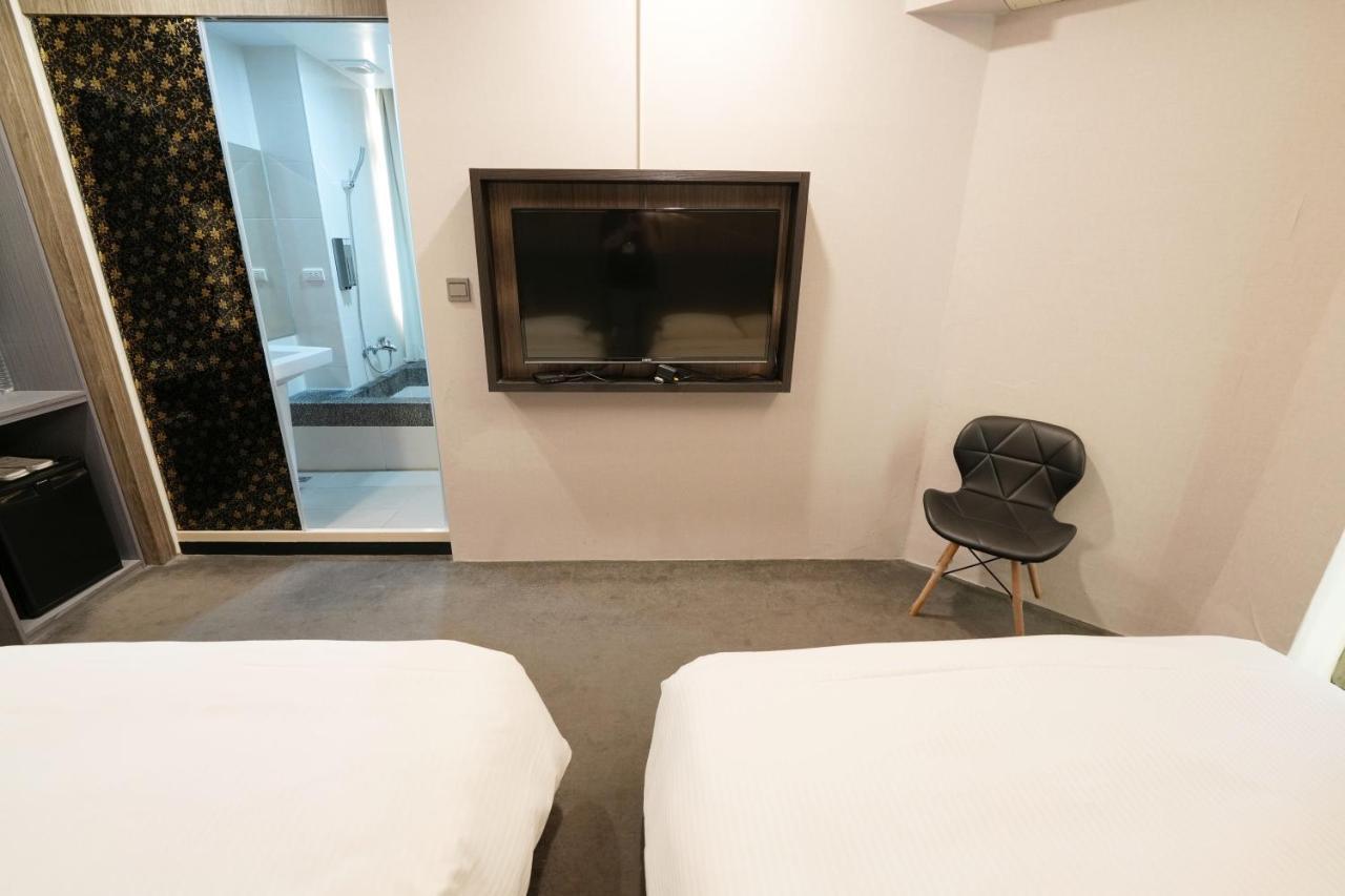 Meworld Hotel - Ximen Tajpej Kültér fotó