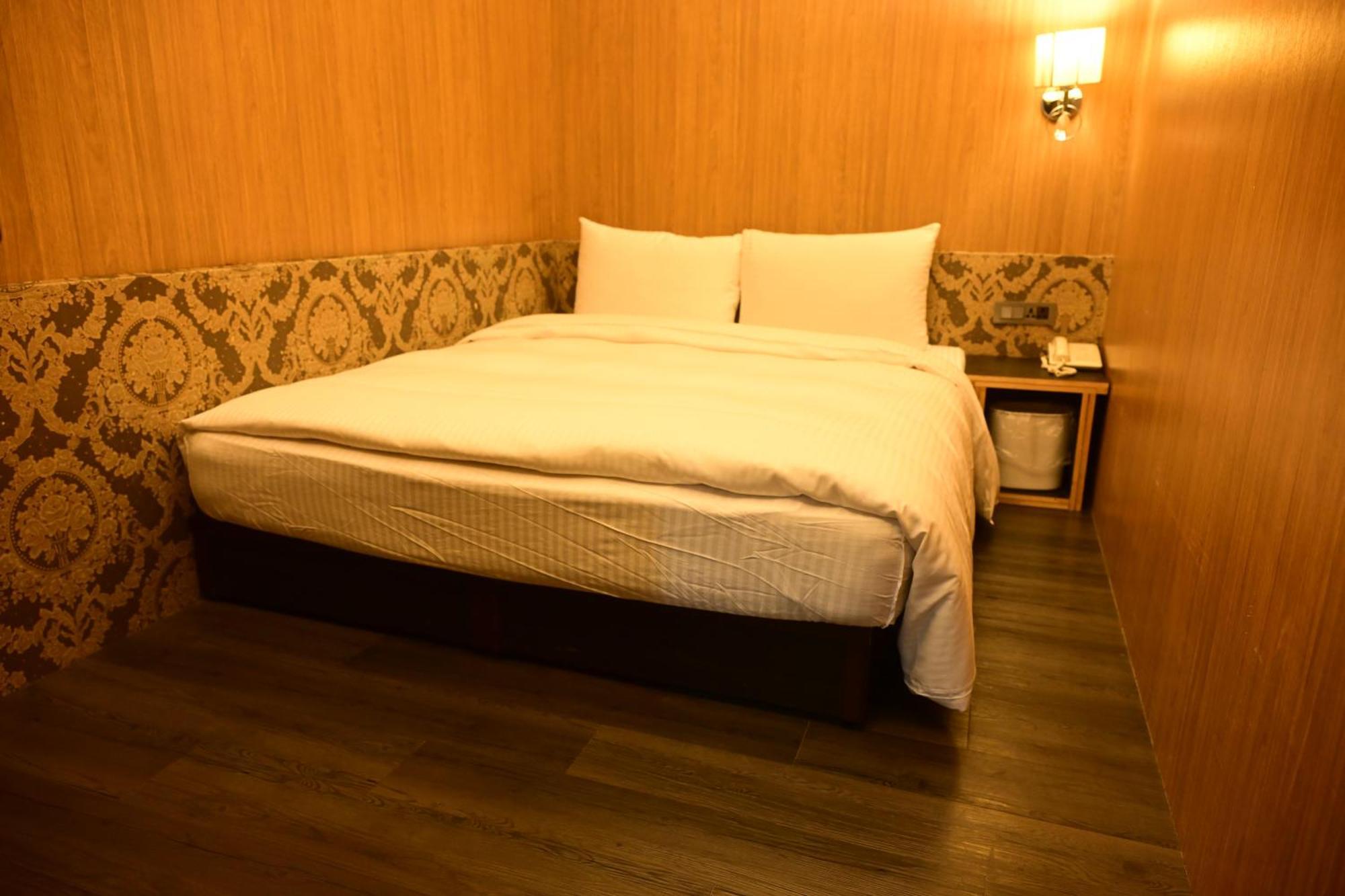 Meworld Hotel - Ximen Tajpej Kültér fotó